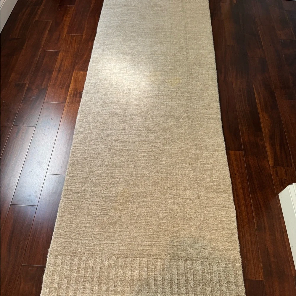 West Elm Ojai 3x5 wool runner rug with premium pad. Color Alabaster. Like new!